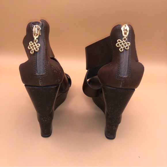Diane von Furstenberg DVF - brown wedges (Women’s size 6.5) - Used - Picture 2 of 10